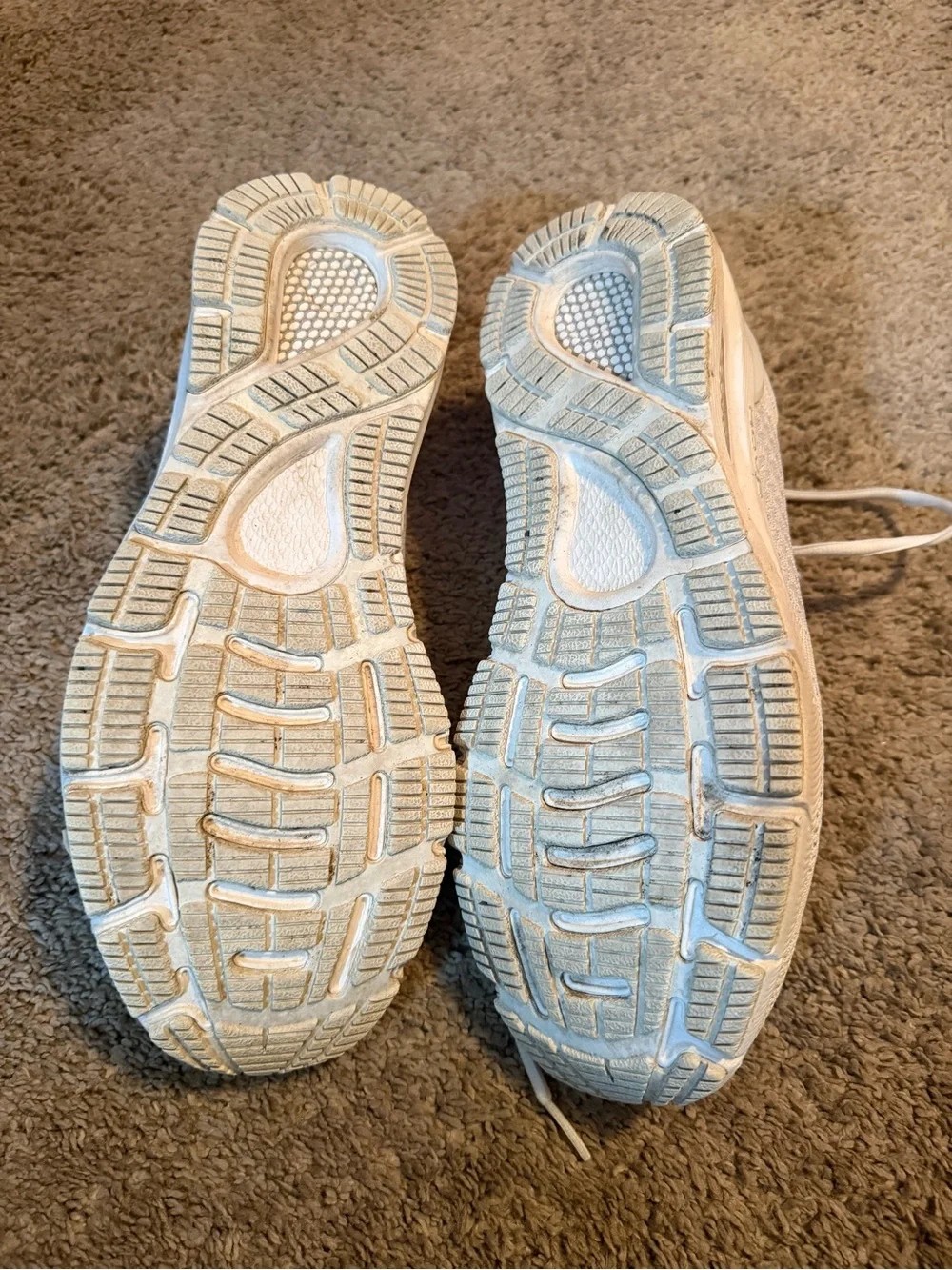Under Armour Kids White Mesh Athletic Sneakers with Holographic Logo